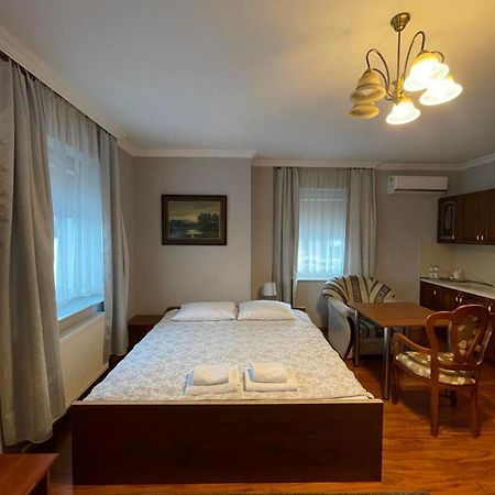 Hotel Arkadia Konskie Εξωτερικό φωτογραφία