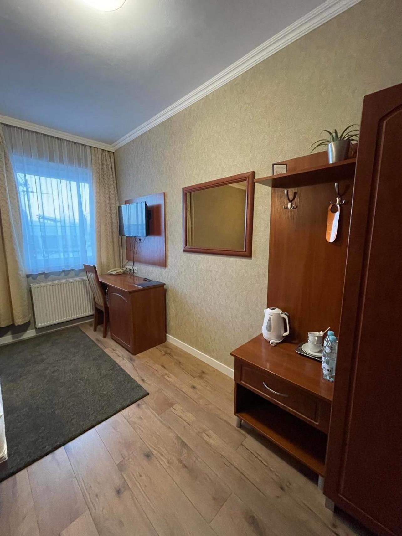 Hotel Arkadia Konskie Εξωτερικό φωτογραφία